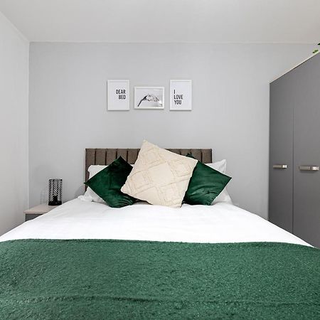 Cosy Modern Apt In Heart Of Stockport - Sleeps 4 Exterior foto