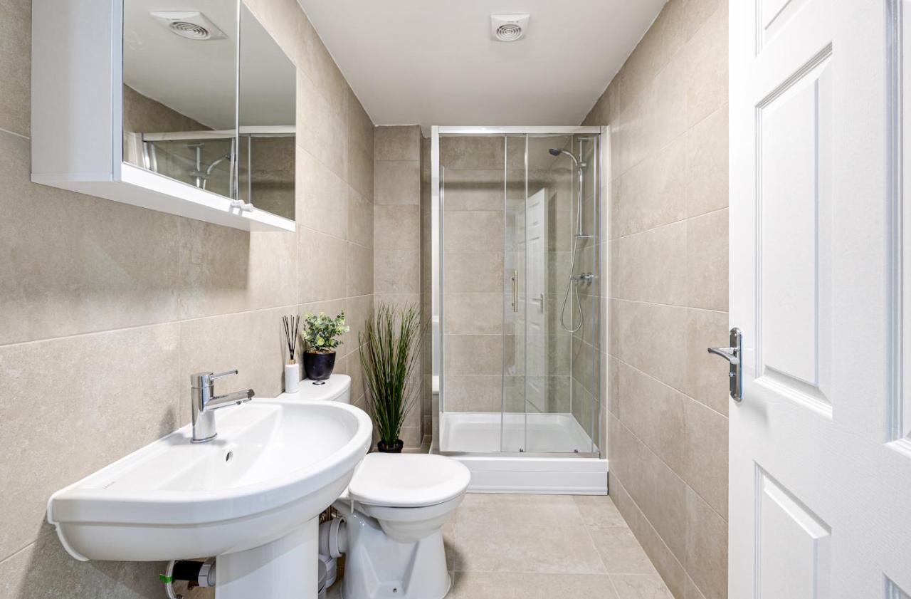 Cosy Modern Apt In Heart Of Stockport - Sleeps 4 Exterior foto
